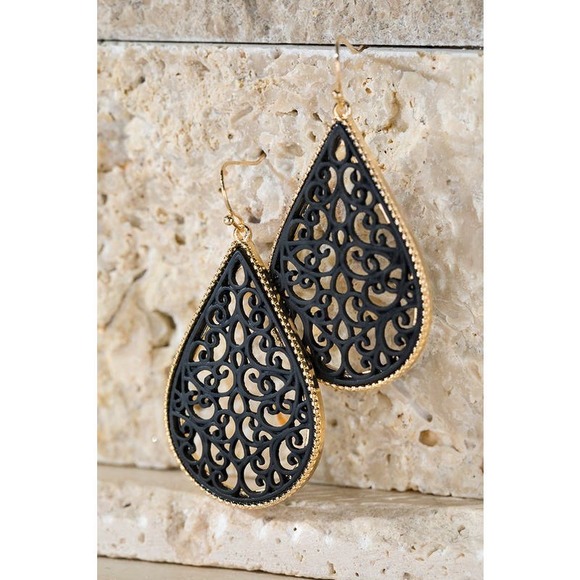New Boutique Two Tone Metallic Black Gold Filigree Teardrop Dangle Earrings - Picture 1 of 3